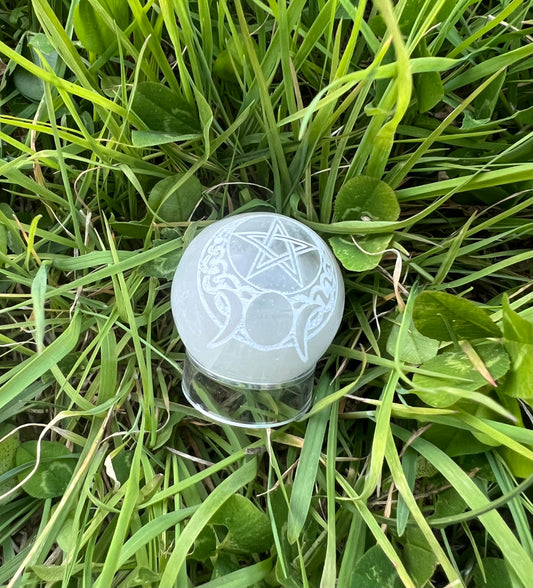 Selenite Triple moon pentacle